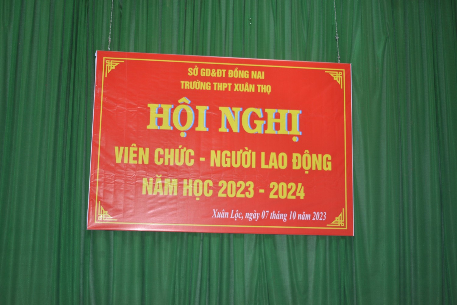 HỘI NGHỊ CÁN BỘ  VIÊN CHỨC - NGƯỜI LAO ĐỘNG TRƯỜNG THPT  XUÂN THỌ