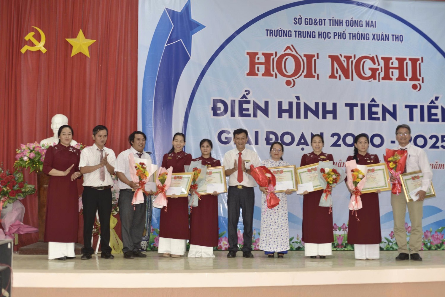 Trường THPT Xuân Thọ tự hào vinh danh những "người lái đò" tận tâm và sáng tạo trong giai đoạn 2020-2025